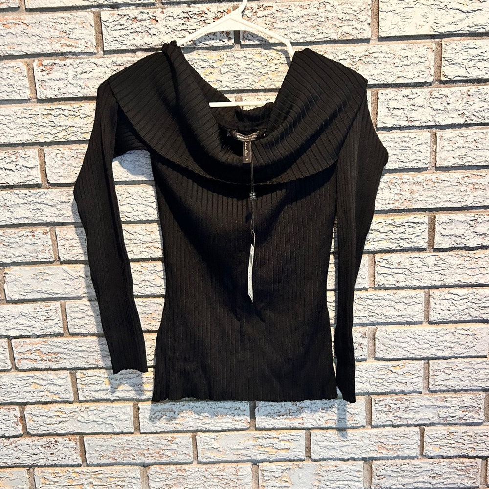 BCBGMAXAZRIA Risa Black Ribbed Off The Shoulder Long Sleeve Top M BPO1Y270-001